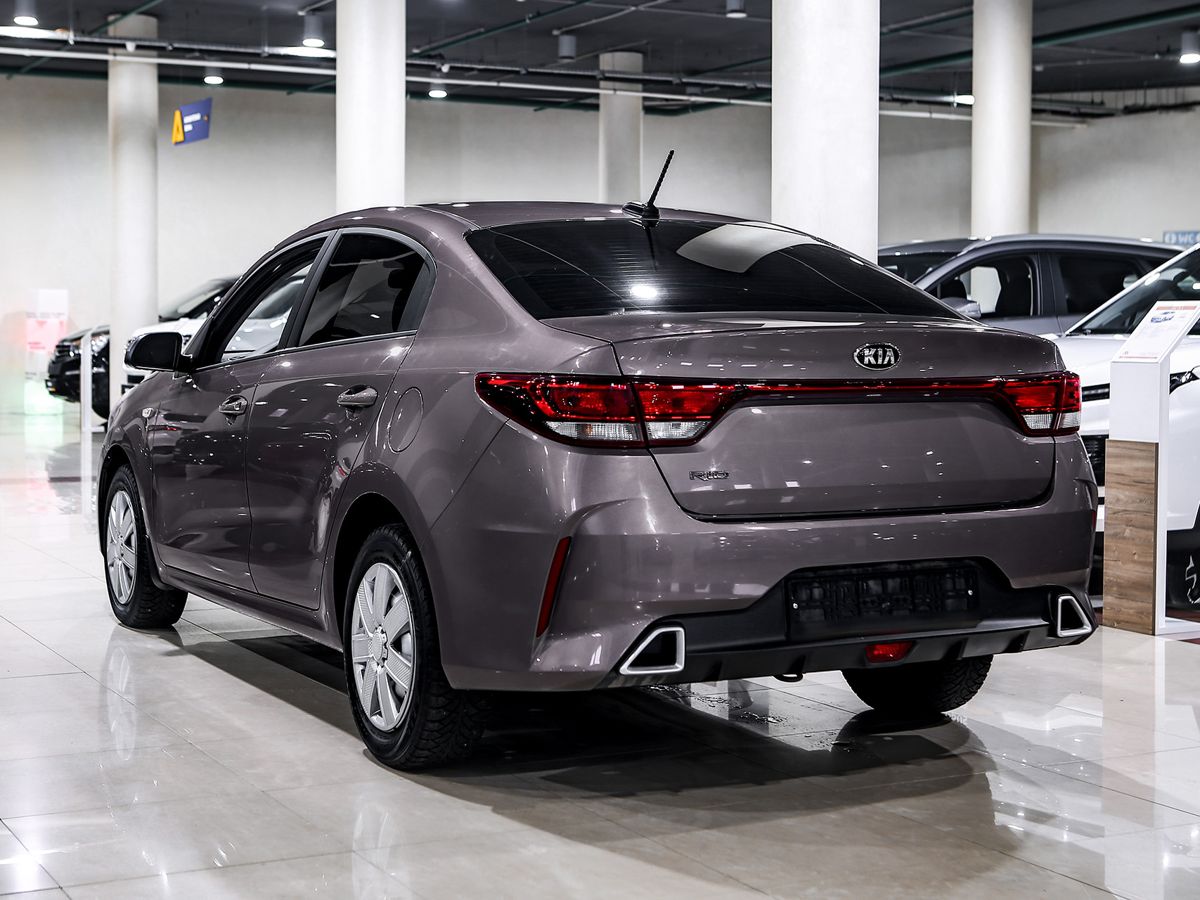 Купить Rio с пробегом